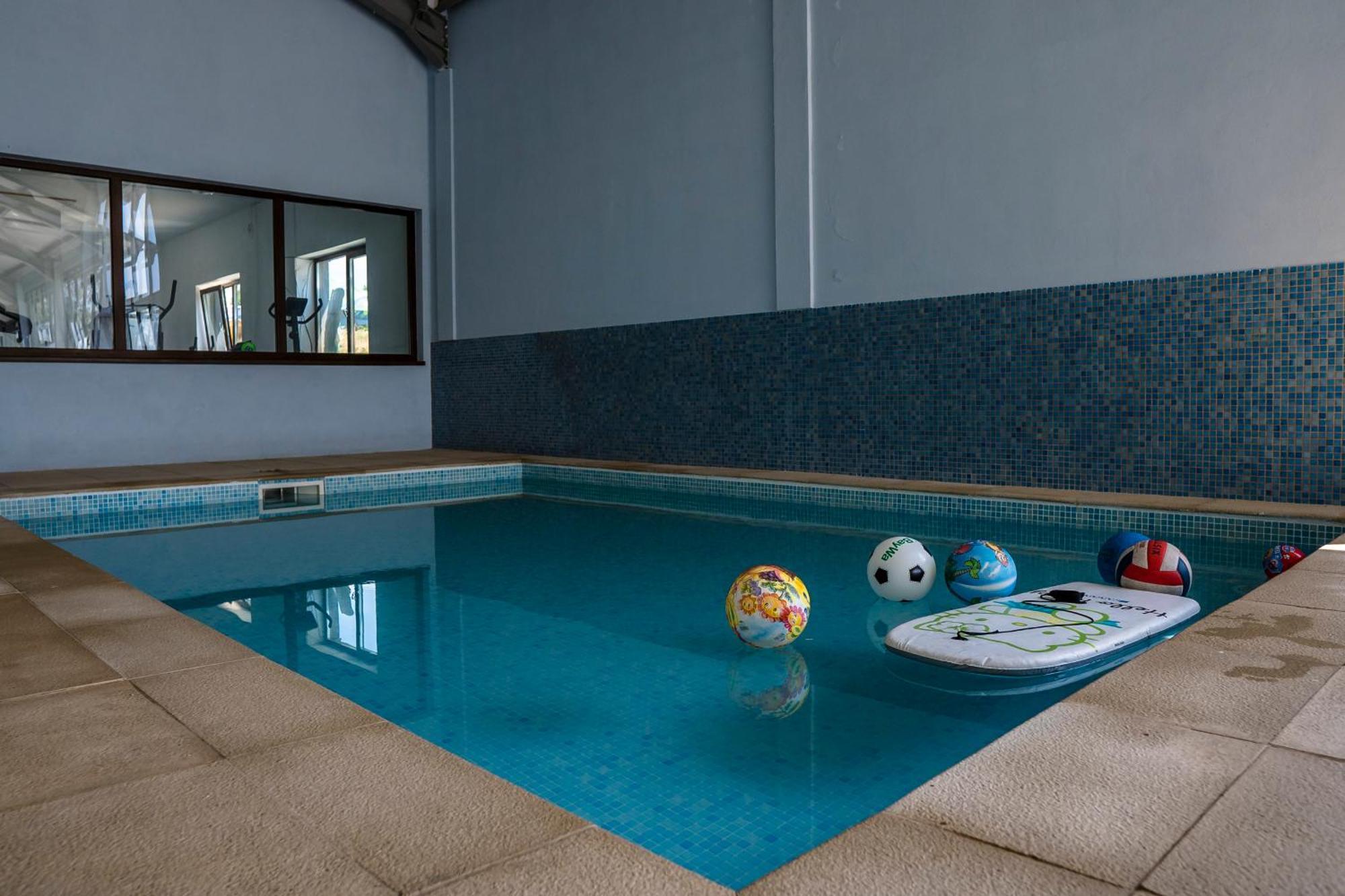 Aquacool Hotel Crasna  Exterior photo